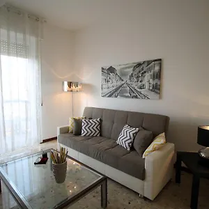  Apartamento House Navigli